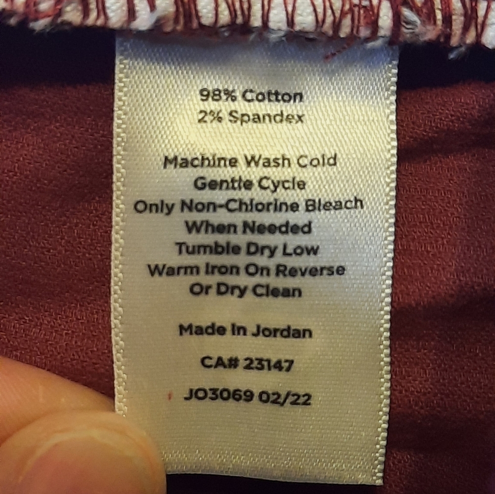 Talbots Pants Womans 10P Red Burgundy Corduroy Straight Leg Classic Workwear - Picture 13 of 13